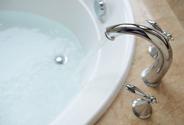 Cost of Tub Faucet Replacement in Moreno Valley
